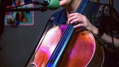 Jenuine Cello