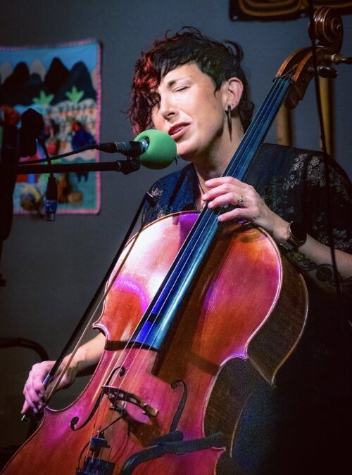 Jenuine Cello