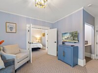 White Inn suite