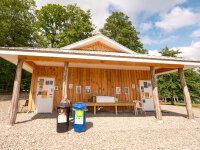 Heron bathhouse exterior
