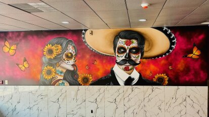 Pueblo Real interior painting