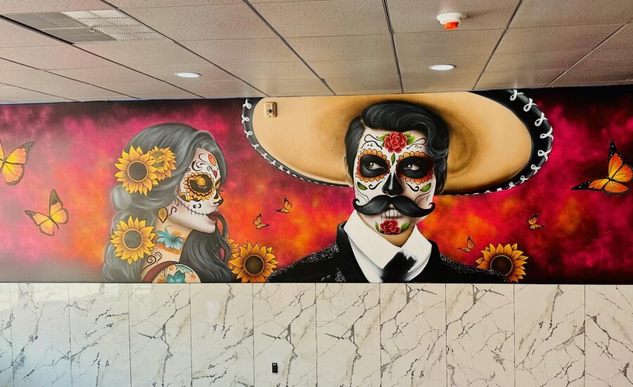Pueblo Real interior painting