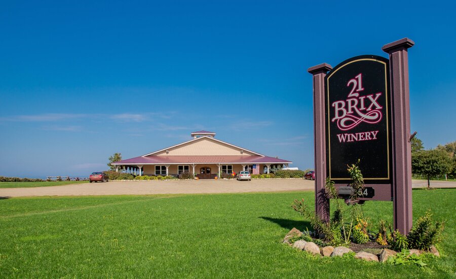 21 Brix Winery - Exterior