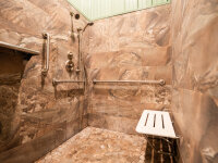 Heron bathhouse shower