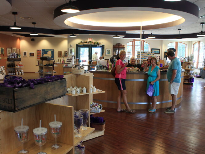 Shoppers at Grape Discovery Center Gift Shop