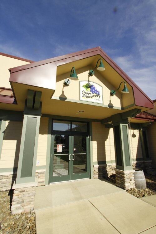 Grape Discovery Center - Exterior