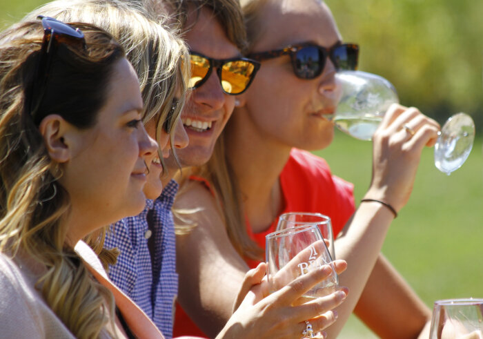 A-Long-Weekend-in-Lake-Erie-Wine-Country2