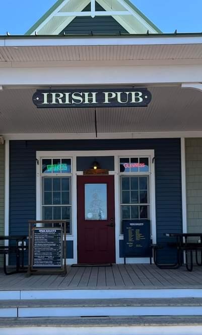 Spike Dailey's exterior