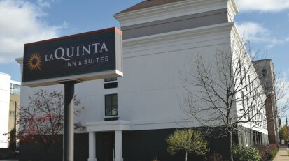 LaQUINTA Hotel Jamestown