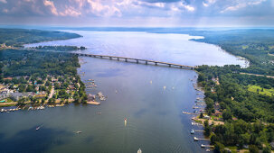 Chautauqua-Lake-Aeria-Bemus-Point-Foreground-LR