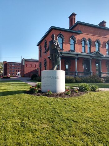 Robert H Jackson Center statue