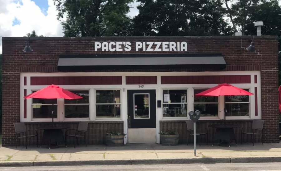 DINE Pace's Pizza Exeterior