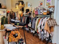 Dot's Apparel